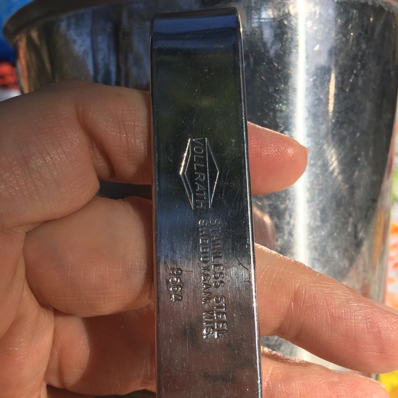 Vintage Vollrath Stainless Steel Measuring Pitcher - Picture 4 of 4